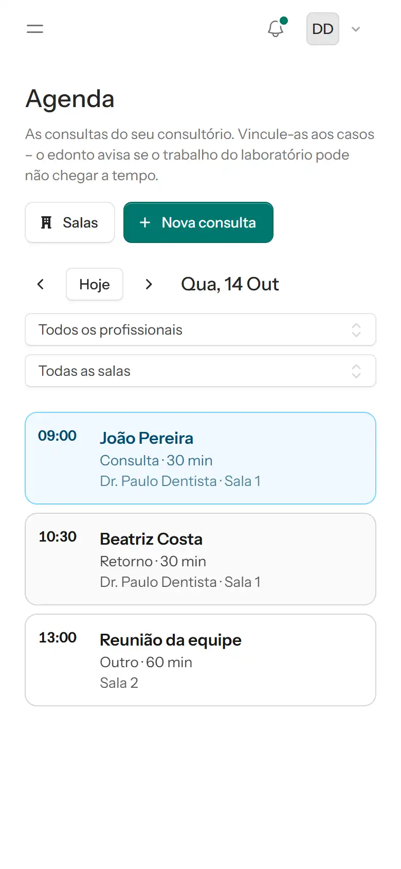 Visão do dia da agenda da clínica no celular