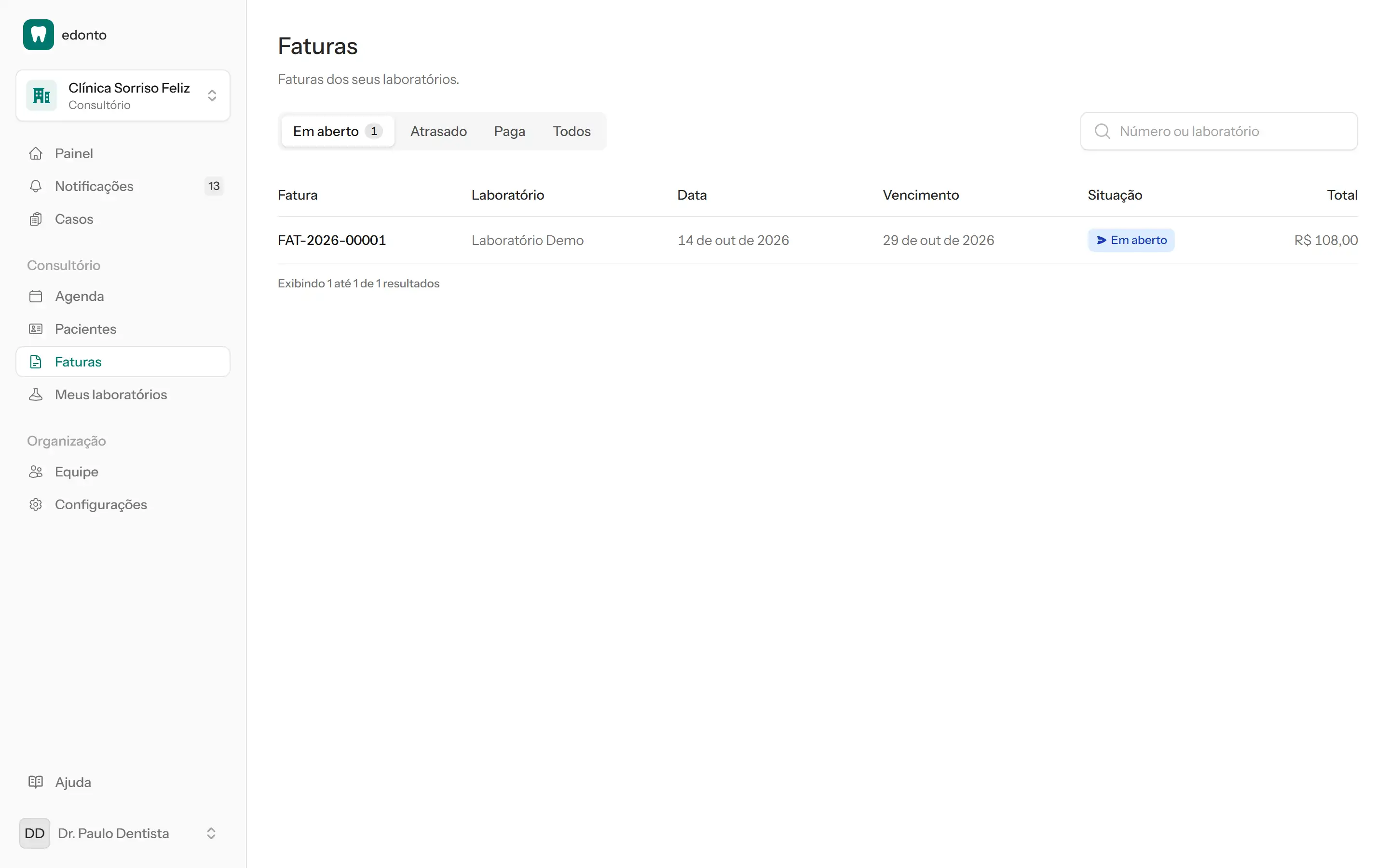 Faturas de uma clínica enviadas pelos seus laboratórios